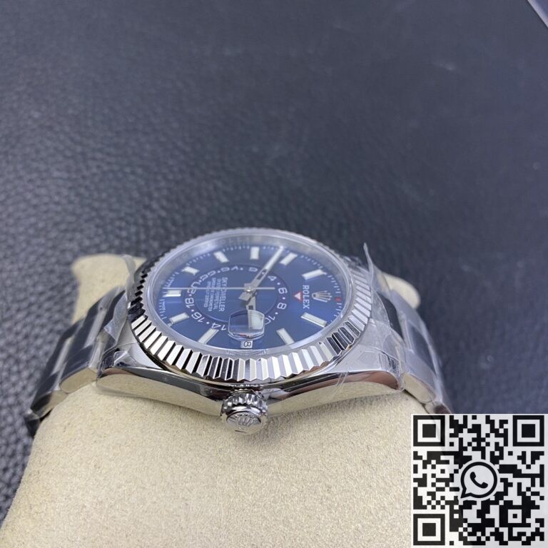 Noob Factory Replica Rolex Sky Dweller M326934-0003 Blue Dial Series