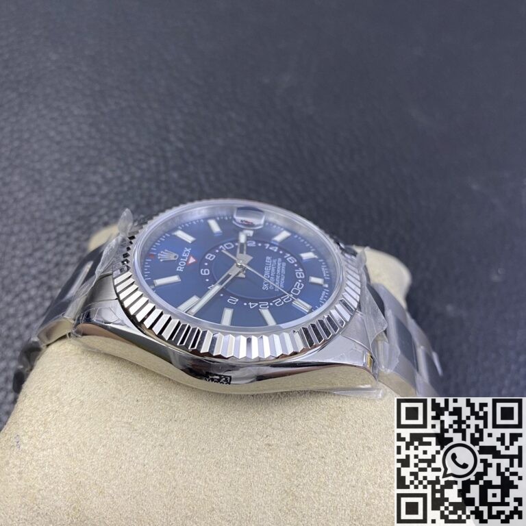 Noob Factory Replica Rolex Sky Dweller M326934-0003 Blue Dial Series