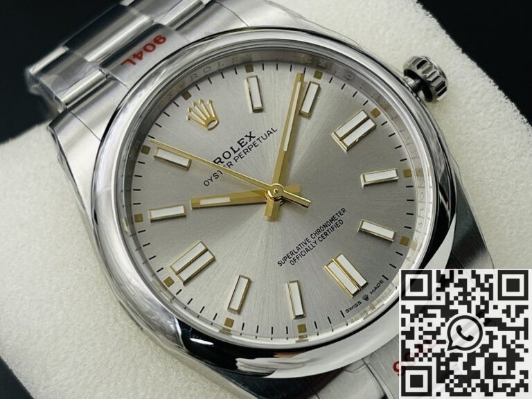 EW Factory Replica Rolex Oyster Perpetual M124300-0001 Silver Dial Series