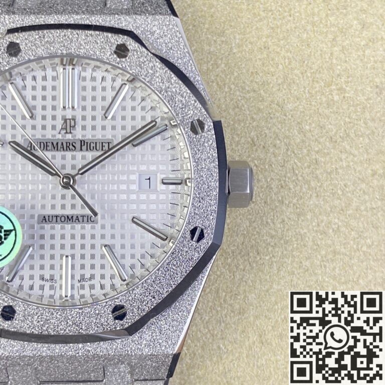 APS Factory Replica Audemars Piguet Royal Oak Frosted 15410 White Dial