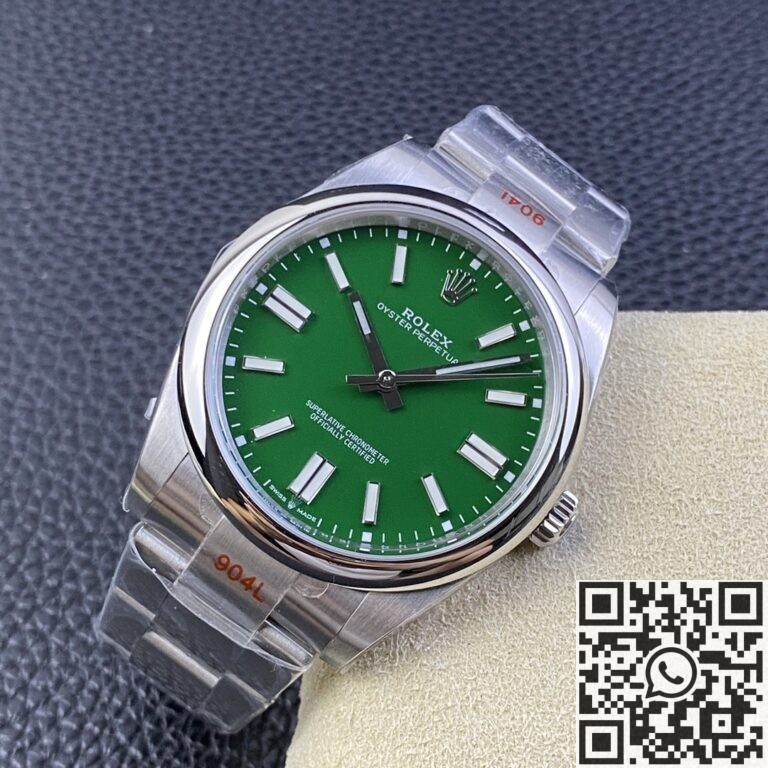 EW Factory Replica Rolex Oyster Perpetual M124300-0005 Green Dial Size 41mm Series