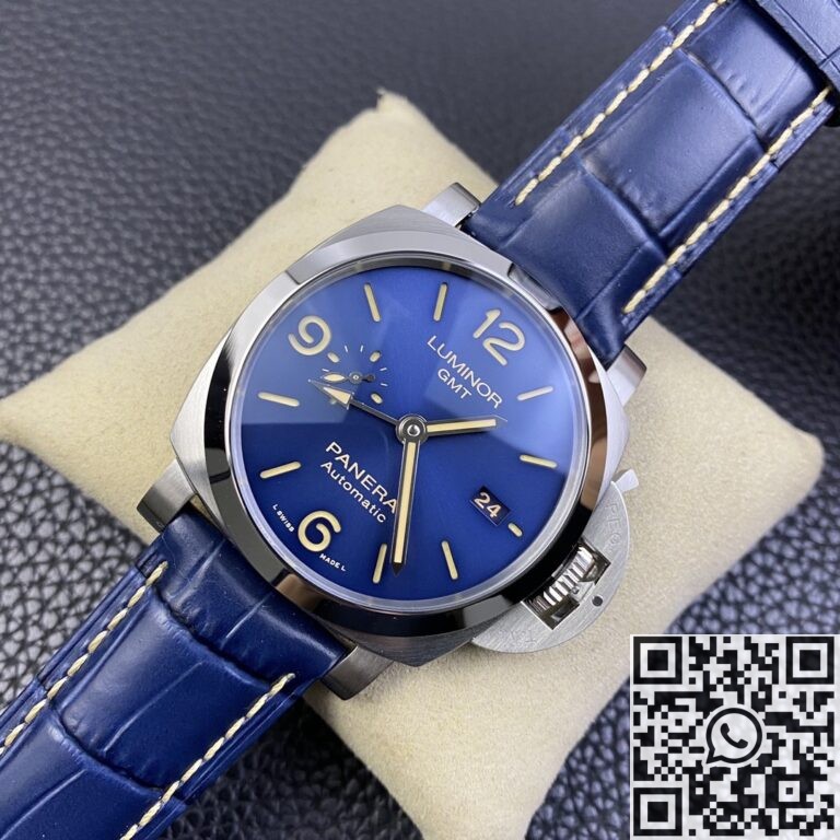 VS Factory Replica Watches Panerai Luminor GMT PAM01033 Blue Dial