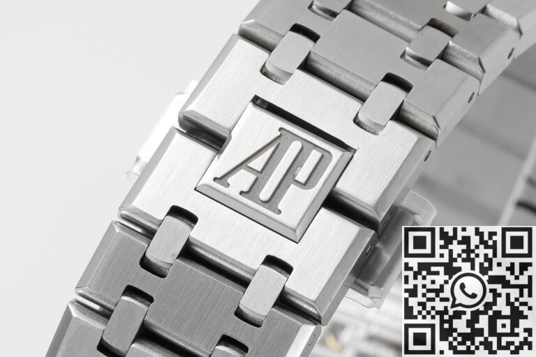 APS Factory Replica Audemars Piguet Royal Oak 15510ST.OO.1320ST.07 Black Dial