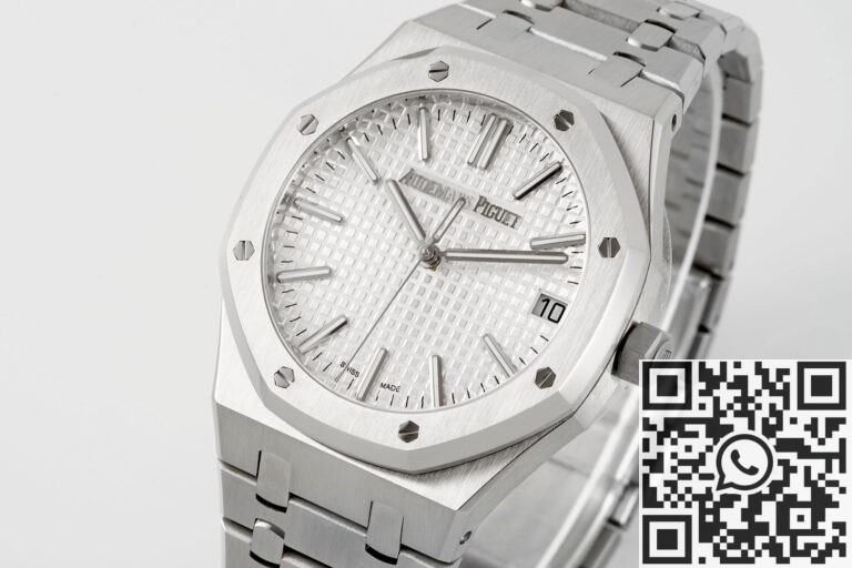 APS Factory Replica Audemars Piguet Royal Oak 15510ST.OO.1320ST.08 Silver Dial