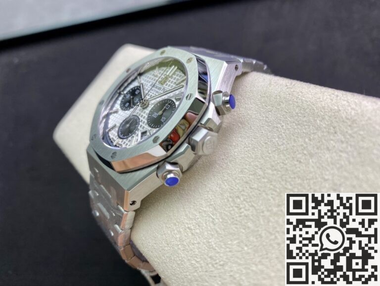 JH Factory Fake AP Royal Oak 26331ST.OO.1220ST.03 Silver Panda Plate Watch