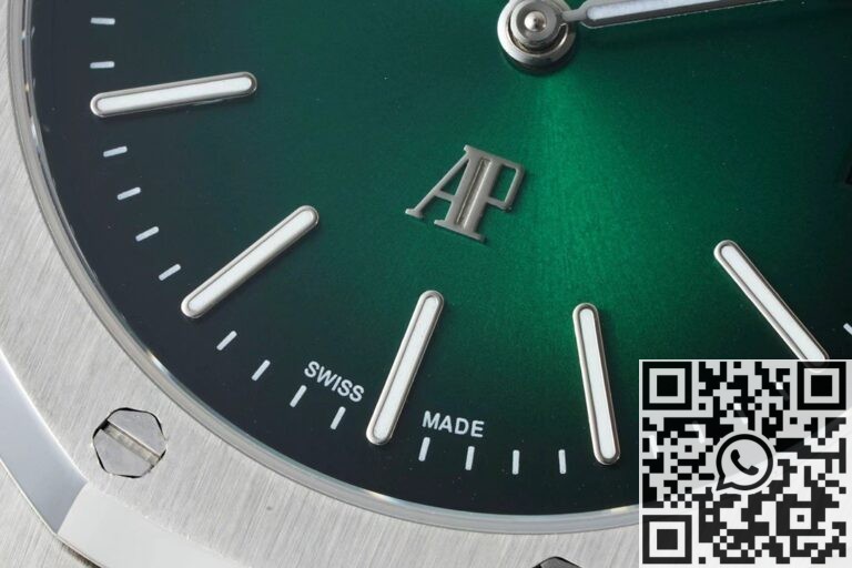 IP Factory Fake Audemars Piguet Royal Oak 15202PT.OO.1240PT.01 Green Dial