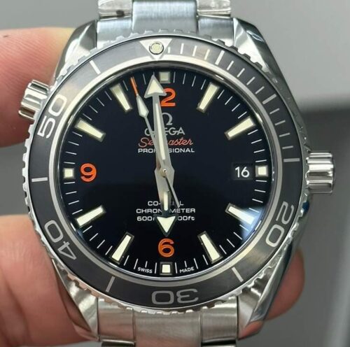 Omega Replica VS Real Seamaster 232.30.42.21.01.003 Black