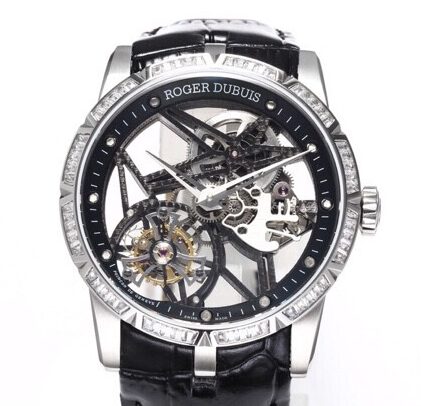 BBR Factory Fake Watch Roger Dubuis Excalibur RDDBEX0393 Diamond Case: The Ultimate King Series Tourbillon